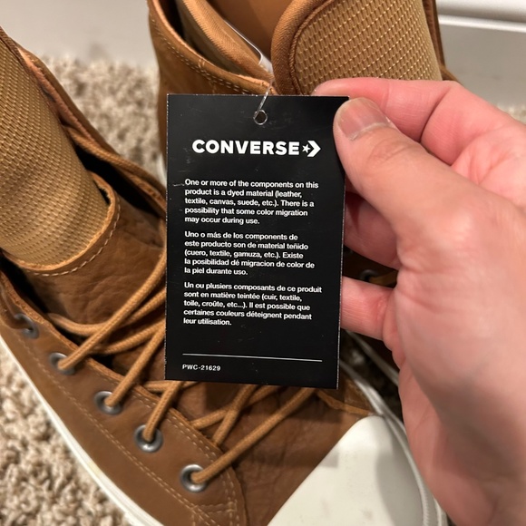 Converse Chuck Taylor All Star High-Top Boots – Men’s Size 10 – NWT - Picture 4 of 9